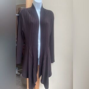 Shana K  ladies buttonless cardigan sweater. NWT